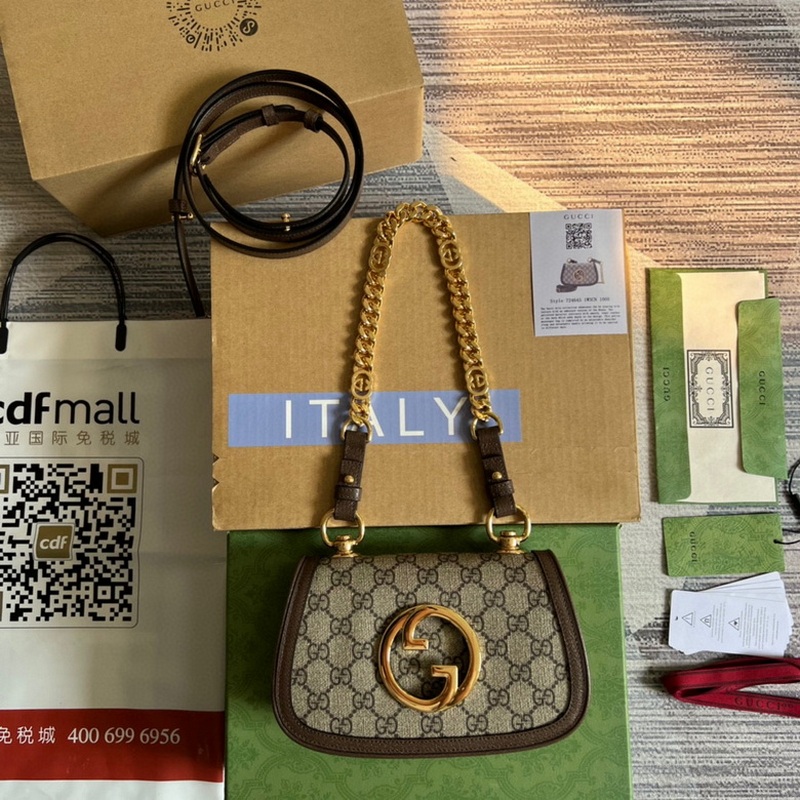 Gucci Handbags 524